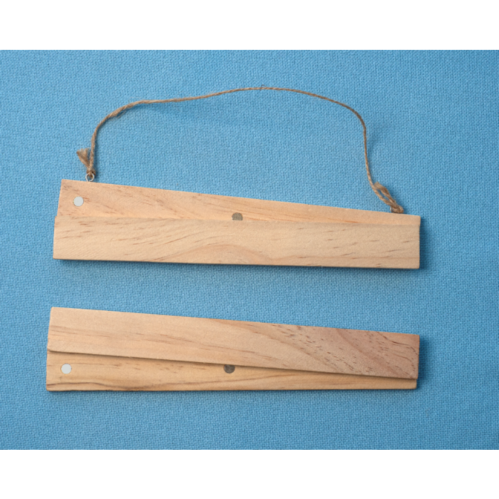 Magnetic Hanging Frame 21cm 
